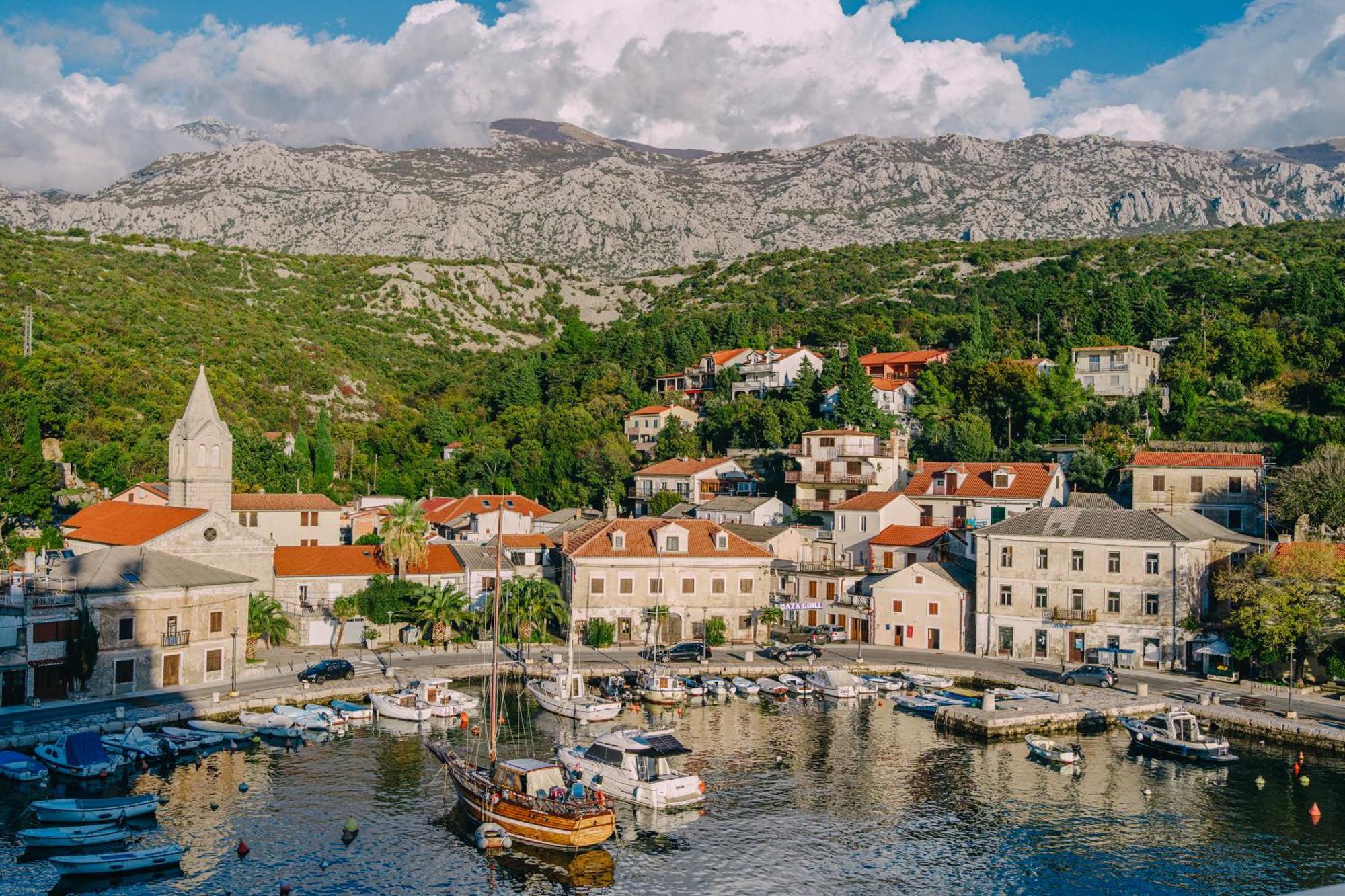 Kul In Ablana Hotell Jablanac Exteriör bild
